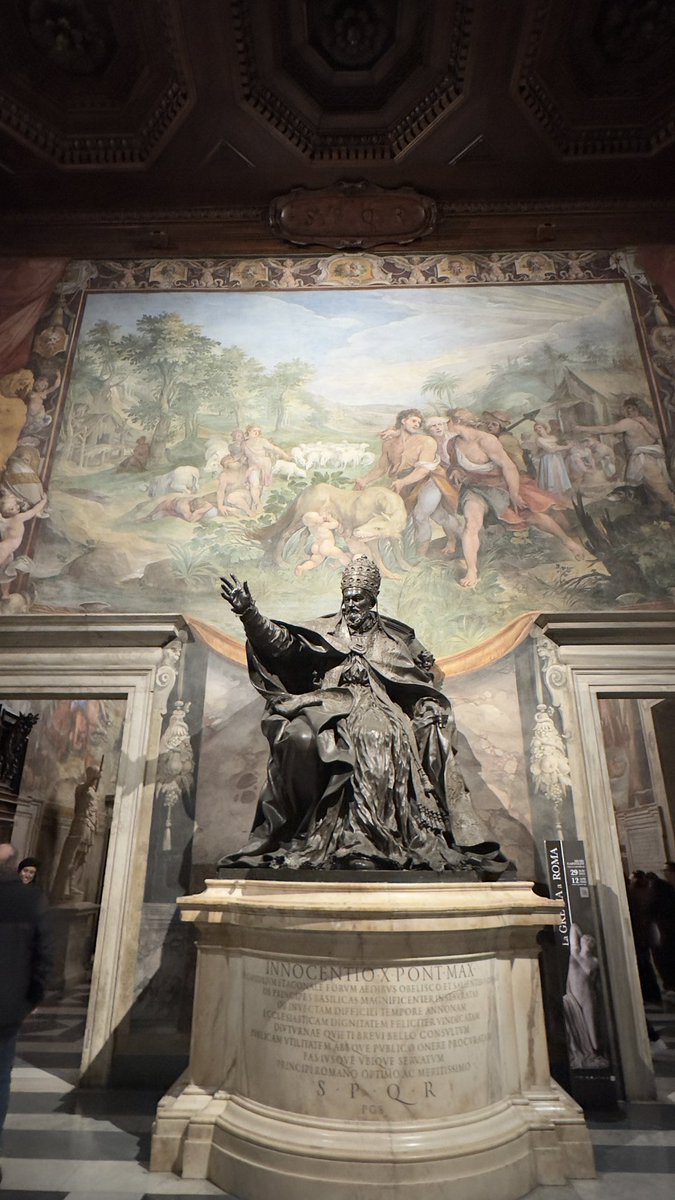 Maceaster's tweet image. #SentiCheNotte @ZetemaCultura 

Notte di musica e musei a #Roma