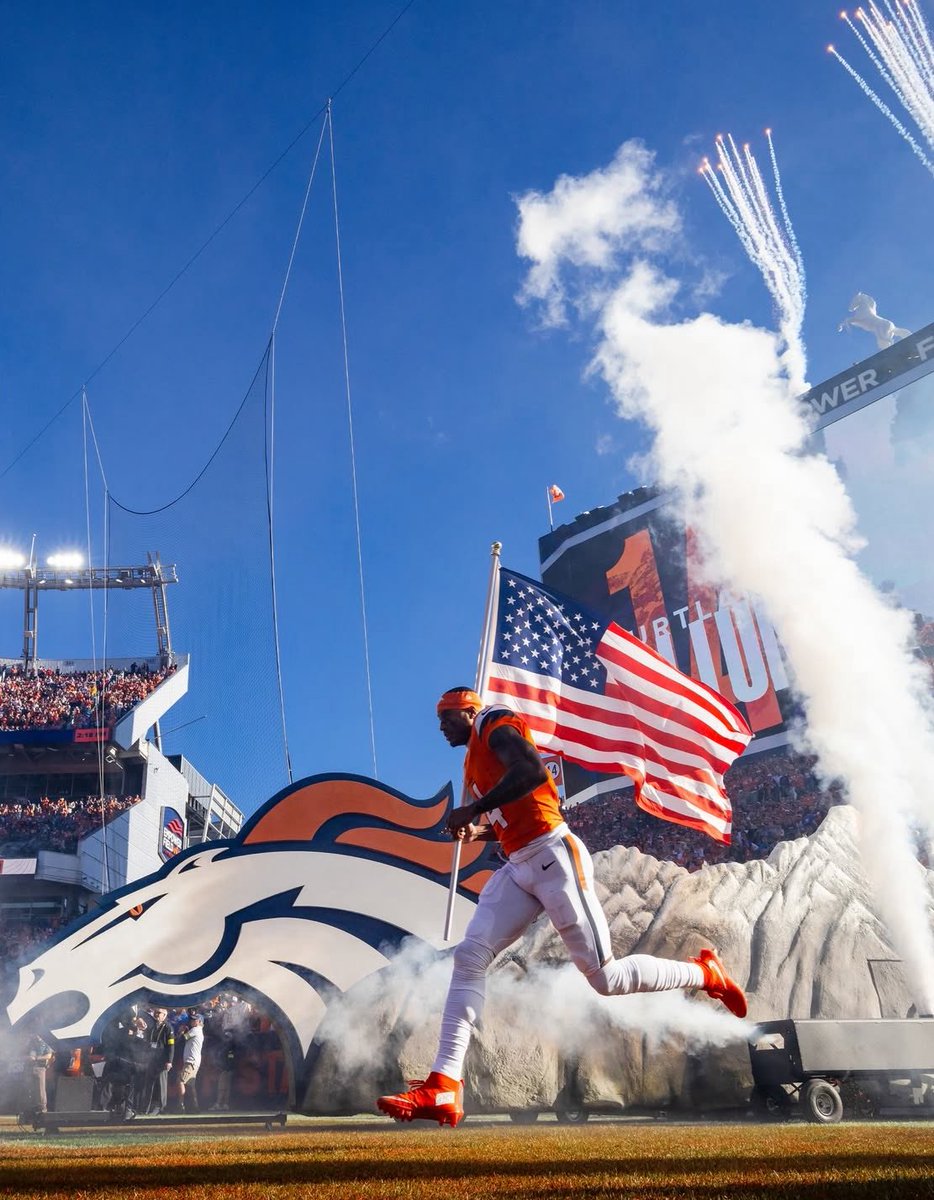 #BroncosCountry  Retweet to vote 🙏 

#ProBowlVote  Bo Nix
#ProBowlVote  Pat Surtain II
#ProBowlVote  Nik Bonitto
#ProBowlVote  Talanoa Hufanga 
#ProBowlVote  Garett Bolles
#ProBowlVote  Quinn Meinerz
#ProBowlVote  Zach Allen
#ProBowlVote  Jonathon Cooper
#ProBowlVote  Dre