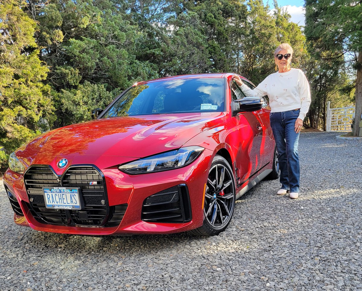 beachgrandma's tweet photo. My new ride in my favorite color!! https://t.co/ppXIgRVnBR