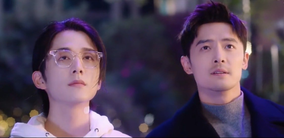 artemix_luna's tweet photo. These are the faces of the men who are deeply in love. 
I love how Pei Su’s face has softened and how open Luo Weizhou had become towards his wife. 
There is just peace and affection for one another and it’s still very intimate even without a whole kiss scene. https://t.co/ORGP6VimUs