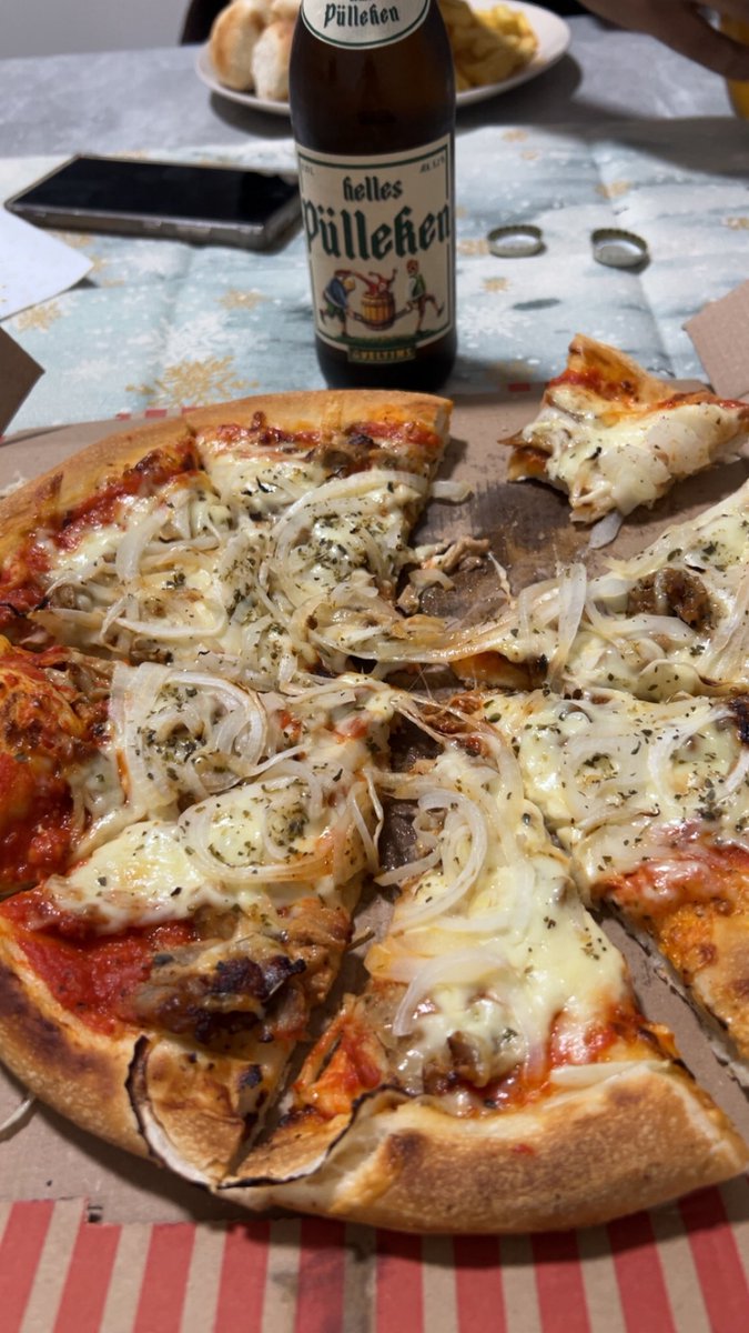 Meine erste Gyros Pizza