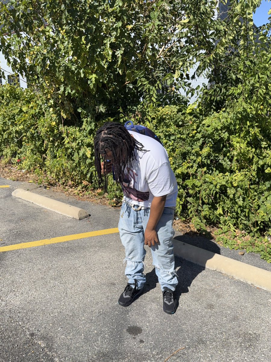 AyethatsKB's tweet photo. 1 Man 4 Flicks https://t.co/pyv14icUhB