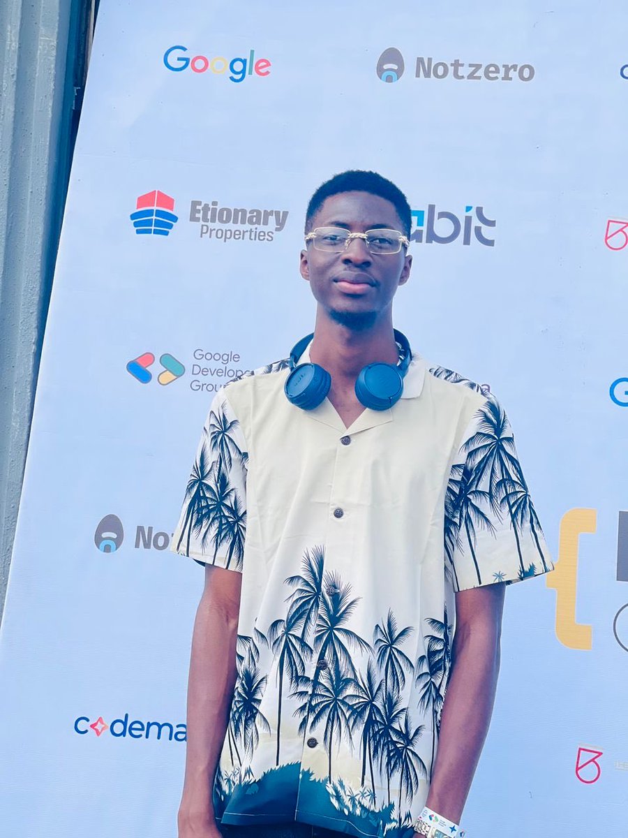 TheTechOkunola's tweet image. DevFest Ibadan was a great experience for me, I learned quite a number of things and also connected with great minds. It can only get better from here.
#DevFestIbadan25 #Networking #technology #innovation