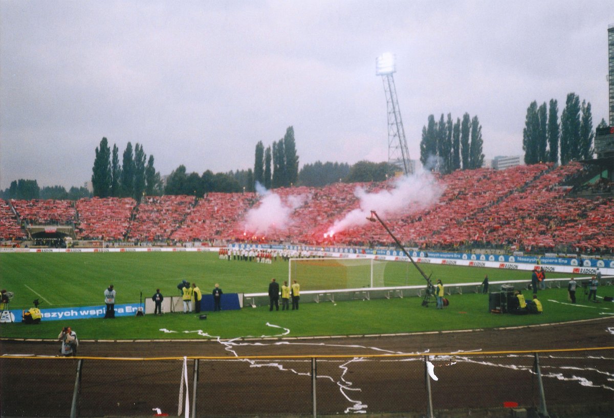 gra_gitara's tweet image. 2001.09.01 Chorzów. (el.MŚ) Polska - Norwegia