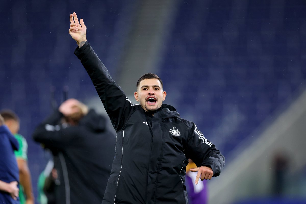 NUFC's tweet image. Three points on the road! 😁

Thank you for your sensational backing at the Hill Dickinson Stadium this evening - we&apos;ll see you back at St. James&apos; Park on Tuesday 💪