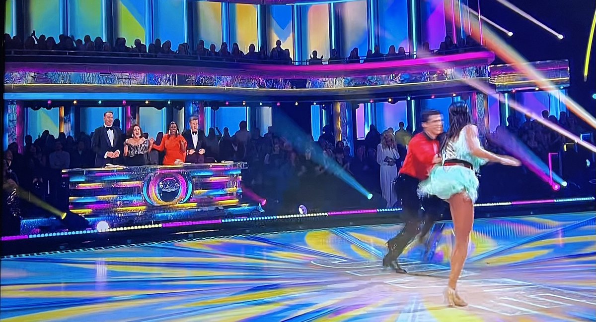 LOL the judges literally look like they have bet on horses at the races 🐎#strictly