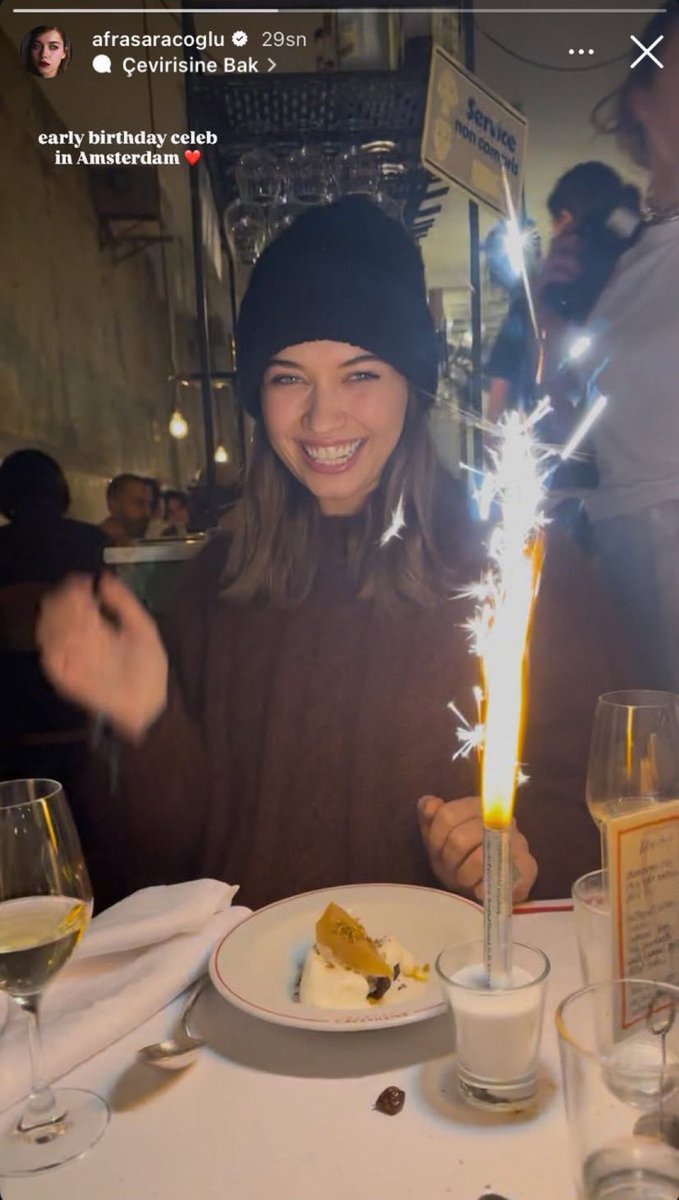 Ayyyy yerim seni😍😍😍

#AfraSaraçoğlu