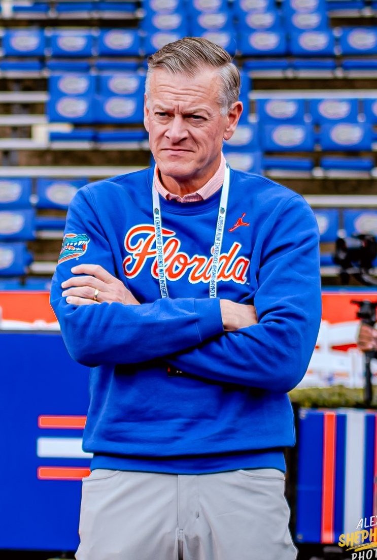 OurTwoBits's tweet image. Go ahead. Tell us how you feel. 

Put it in the comments. 

👇🏻👇🏻👇🏻