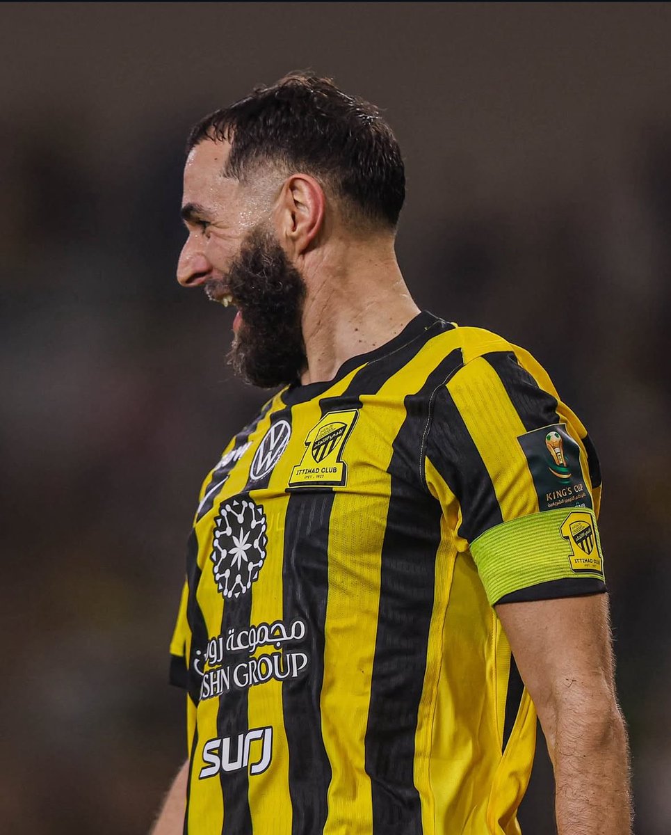 لماذا اراك على كل شيء كانك في الارض كل البشر ☝🏻