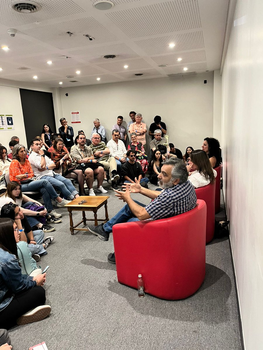 ciper's tweet image. #FestivalCIPER Pedro Ramírez, director de CIPER: &quot;El celular de Hermosilla dejó desnudo en el escenario a un sector que nombra jueces, pero yo les puedo asegurar que deben haber otros Hermosillas que deben estar haciendo lo mismo&quot;