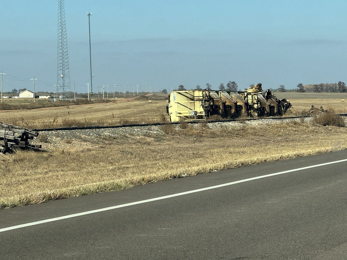 hackdba's tweet image. Snapped this derailment between outside of Hobart.