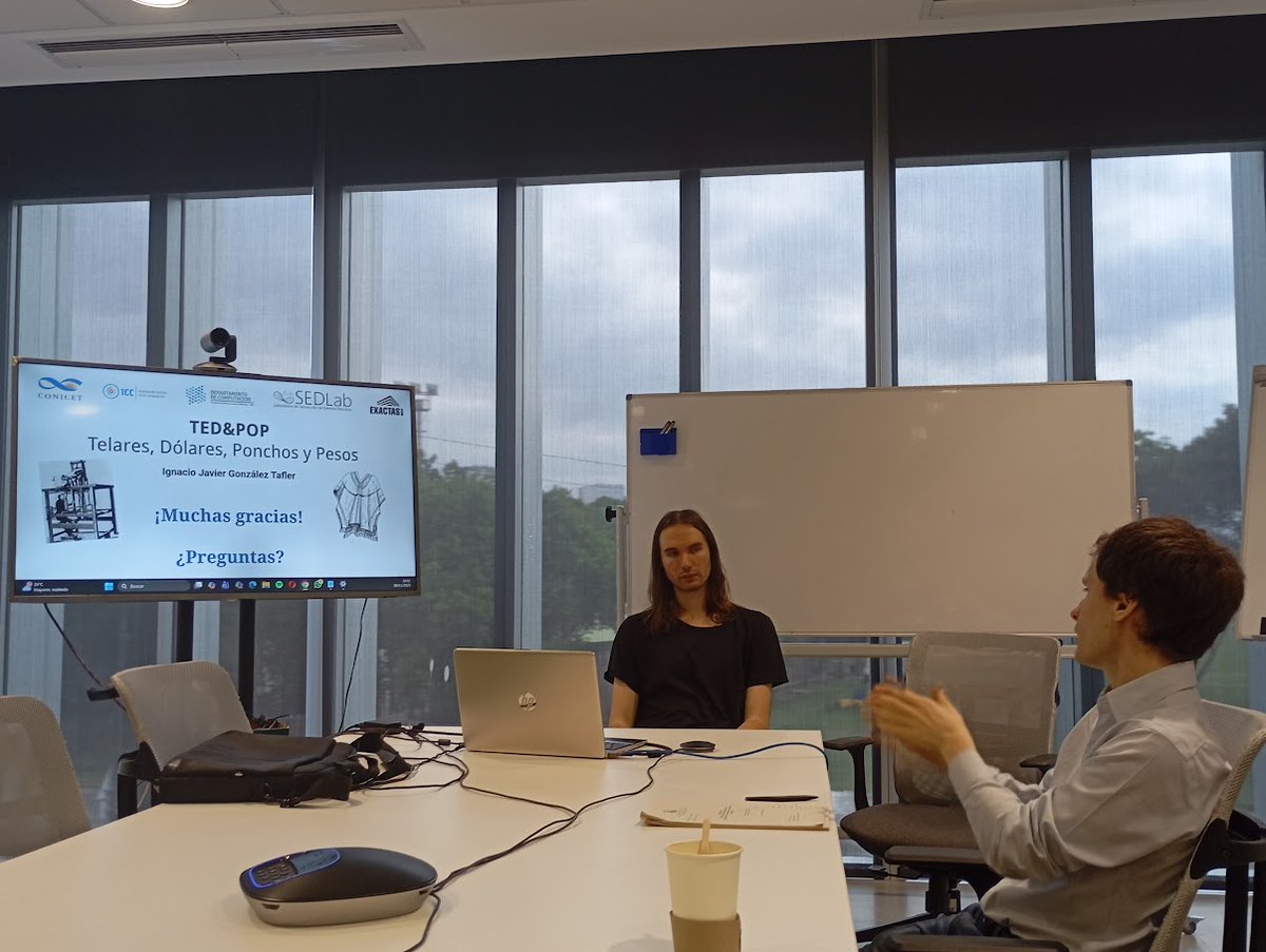 Laboratorio de Simulación de Eventos Discretos tweet media