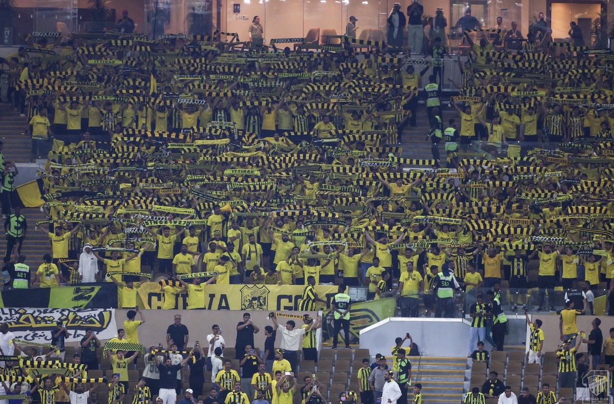 ألف مبروك للجميع انتصار جميل قبل فترة التوقف 💛‼️

رباعية بمستوى ونتيجة وهاتريك من بنزيما ☝️

مباراة مثالية وفي توقيت مثالي وفي بطولة مهمة !!