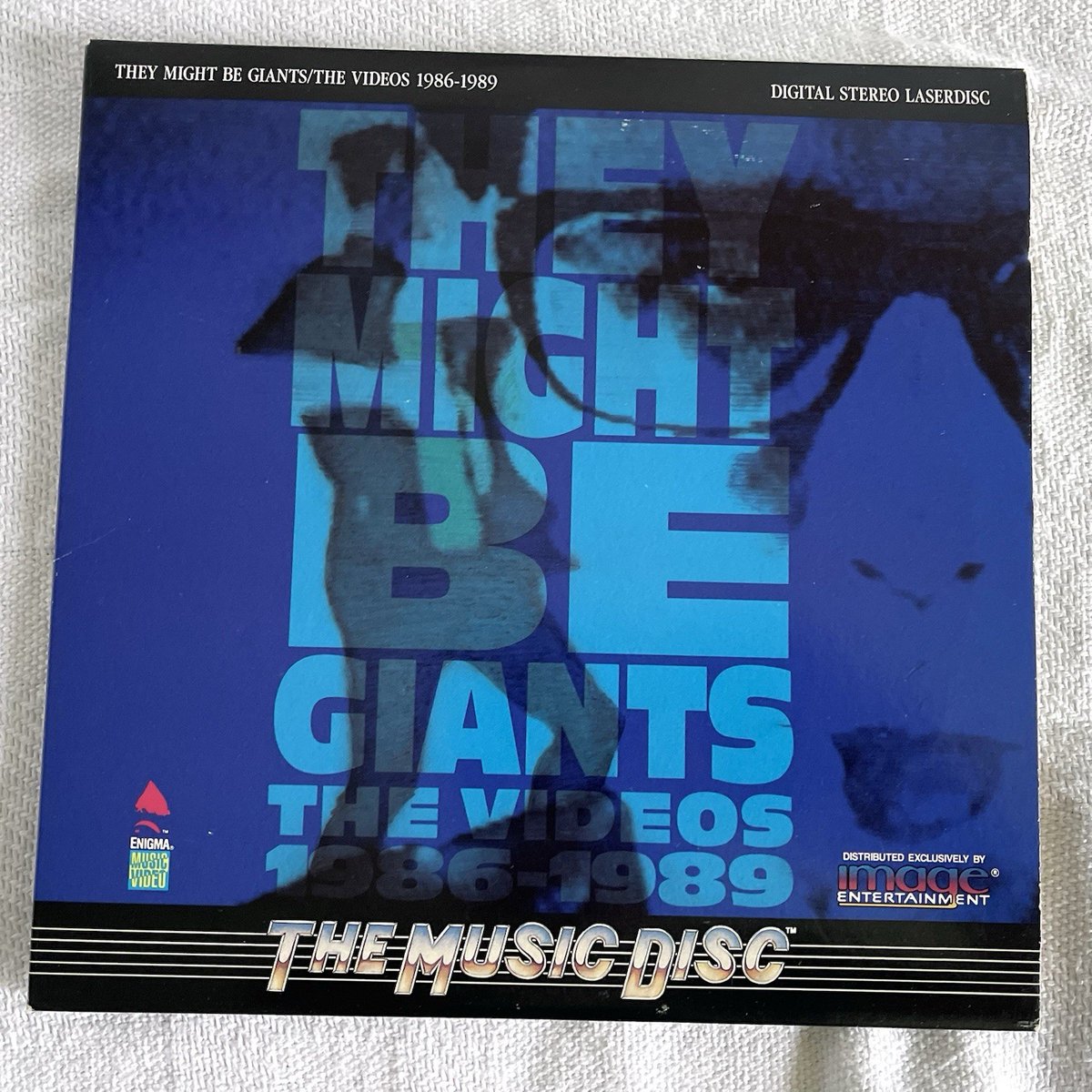 LaserDiscLover's tweet image. THEY MIGHT BE GIANTS THE VIDEOS 1986-1989 LASERDISC IMAGE

Ends Sat 29th Nov @ 10:29pm

ebay.co.uk/itm/1574916220…

#ad #laserdisc #mca #laserdisccollector