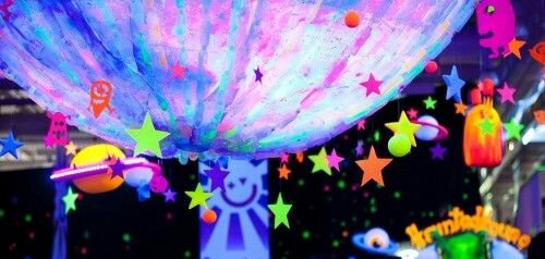 LunaticLooey tweet media