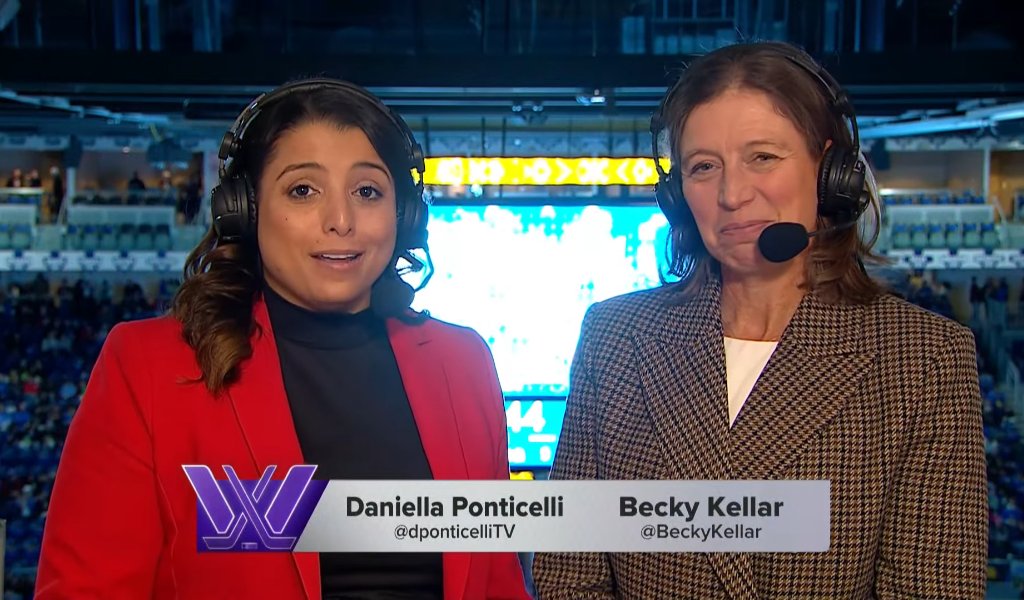 MMyrick29's tweet image. From @CocaColaClsm in Toronto home of @MapleLeafs&apos;s @TheAHL affiliate team the @TorontoMarlies, Follow @dponticelliTV, @BeckyKellar + @signabutler in progress where  @PWHL_Toronto has a 1-0 jailbreak vs. @PWHL_Boston. Tune in to @NESN &amp;amp; @CBCsports now. @thepwhlofficial