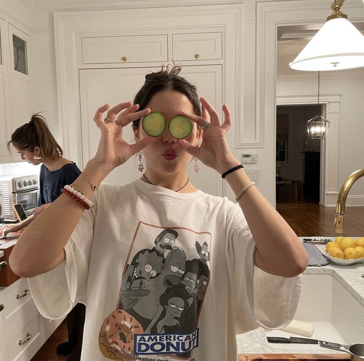 anqelicvvitch's tweet image. 𝐀𝐦𝐚𝐲𝐚 𝐃𝐫𝐞𝐱
──★ ˙🍓 ̟ !!

𝘐 𝘢𝘯𝘢𝘭𝘺𝘻𝘦 𝘤𝘳𝘪𝘮𝘦 𝘴𝘤𝘦𝘯𝘦𝘴 𝘧𝘰𝘳 𝘢 𝘭𝘪𝘷𝘪𝘯𝘨.
𝘐 𝘵𝘳𝘺 𝘯𝘰𝘵 𝘵𝘰 𝘣𝘦𝘤𝘰𝘮𝘦 𝘰𝘯𝘦 𝘪𝘯 𝘵𝘩𝘦 𝘱𝘳𝘰𝘤𝘦𝘴𝘴