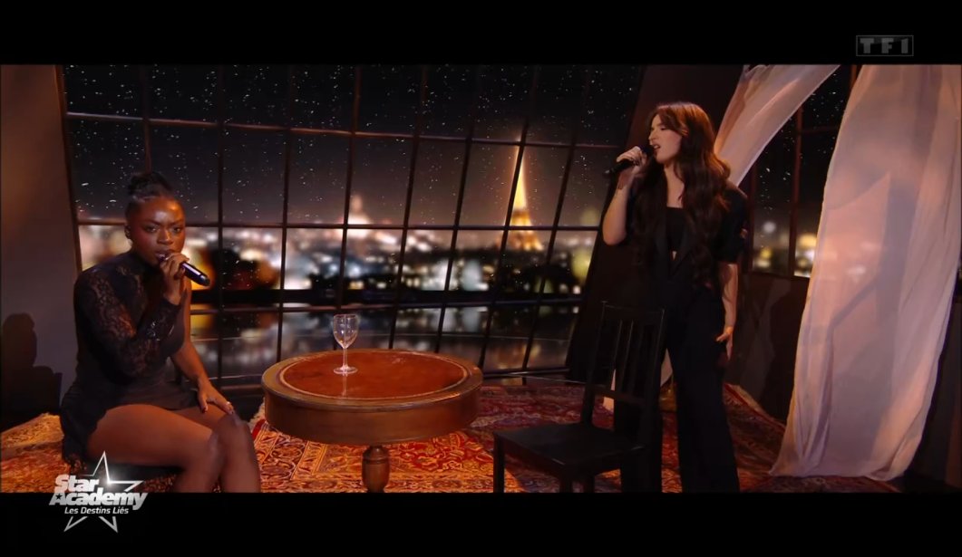 isabelle_denuit's tweet image. Ok la voix, la présence, mais elles me fatiguent. On n&apos;est pas obligé d&apos;être dans la surintensité en permanence et à ce point-là. Trop trop trop trop !
Mettez-les à la #camomille.  🙏🧘🏻
#StarAcademy