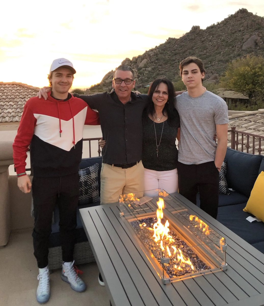 Jackie J. tweet media