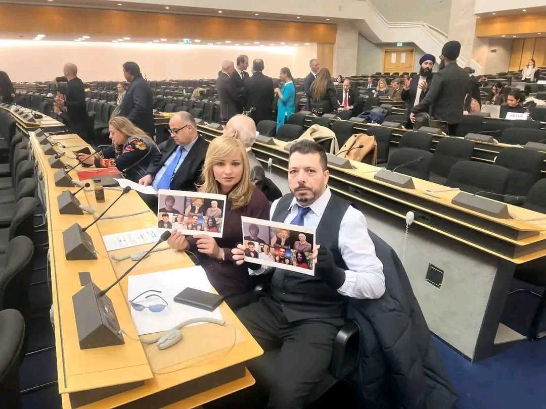 دينا أنور الدكتورة بنت الباشعربجي المرة العرة البلاستيك رايحة مؤتمر اضطهاد الأقليات بترفع صورة مغتصب الطفل يس و من يدعموه.
ىىىرموطة دايسة بتاكل من اي خرارة تجيب مصلحة