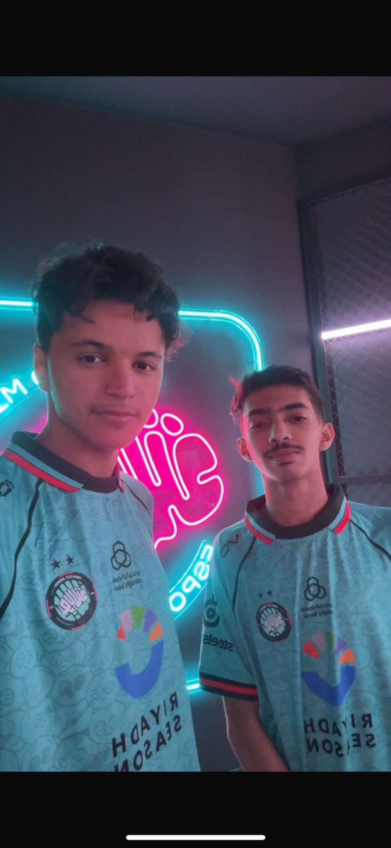 Nwporl_'s tweet image. Regional Champion ggs to falcon #TwistTheGame لبى قلب ابو عتب🤍