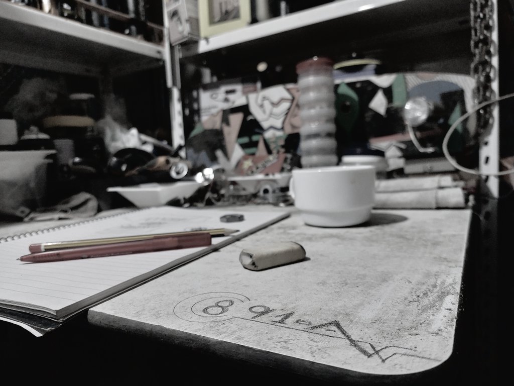 WilliamBelch84's tweet image. Creativity is still kicking 💡🤘🏻🕶🤟🏻📏📐✒️🖌🖋 #createart #🎱91A #891AGarage