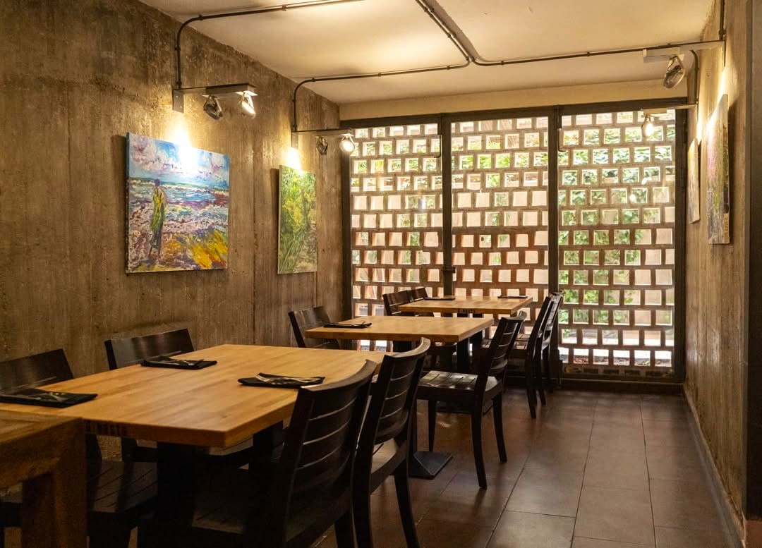 Amb molta pena he d'anunciar-vos el tancament en breu d'un dels millors restaurants de Barcelona. El Ramon i el Jaume Marcó han fet del Ginesta, a #Montbau, una petita arcàdia que combina l'alta gastronomia amb el tracte familiar del local obert pels pares l'any 71 (Harmonia 2)