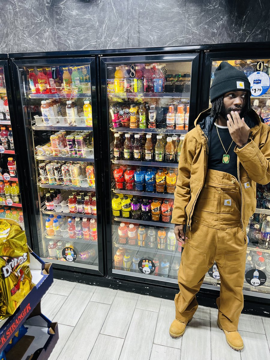 LWhtfield's tweet image. 