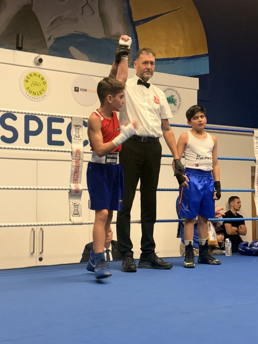 VentureBoxing's tweet image. A Good Unanimous Win Against A Very Good Opponent Up On The St Paul’s Show In Hull Tonight For Venture’s Mikkel McKee.. Boxing To Instruction.. Brilliant Mikkel #TEAMVENTURE 🥊