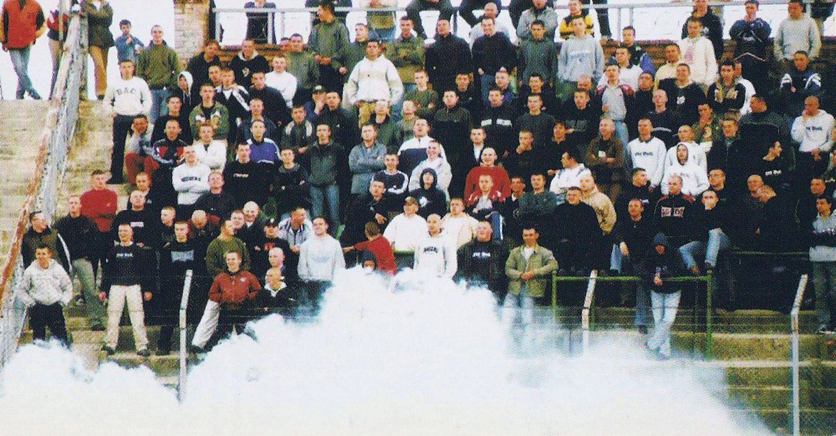 gra_gitara's tweet image. 2002.04.24 Zagłębie Lubin - Śląsk Wrocław