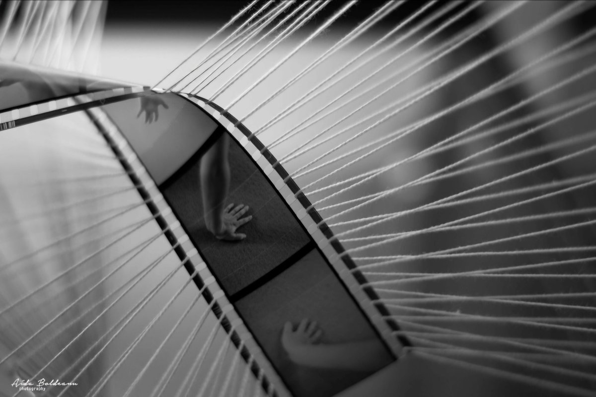 Wouldn't want you to live in a better world?!
I would, but the strings are pulled by dirty hands! 

🛑STOP
🛑OE
🛑5 xtz