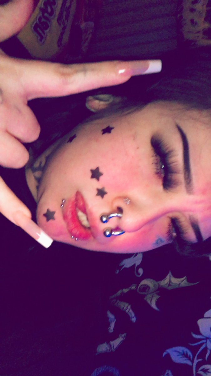 deviltheycry666's tweet image. Yall comment what content I should post I need inspiration and some encouragement