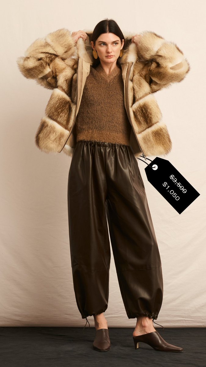 pologeorgis's tweet image. Luxury furs and shearlings— up to 85% OFF.  Exclusive pricing on mink, shearling, and cold-weather accessories.

Shop now at Pologeorgis.com. #Fur #Shearling #BlackFridaySale #LuxuryOuterwear