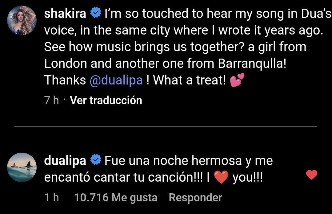 _Licantropa's tweet image. Entre reinas se apoyan. Dua Lipa respondiendo a Shakira 💛