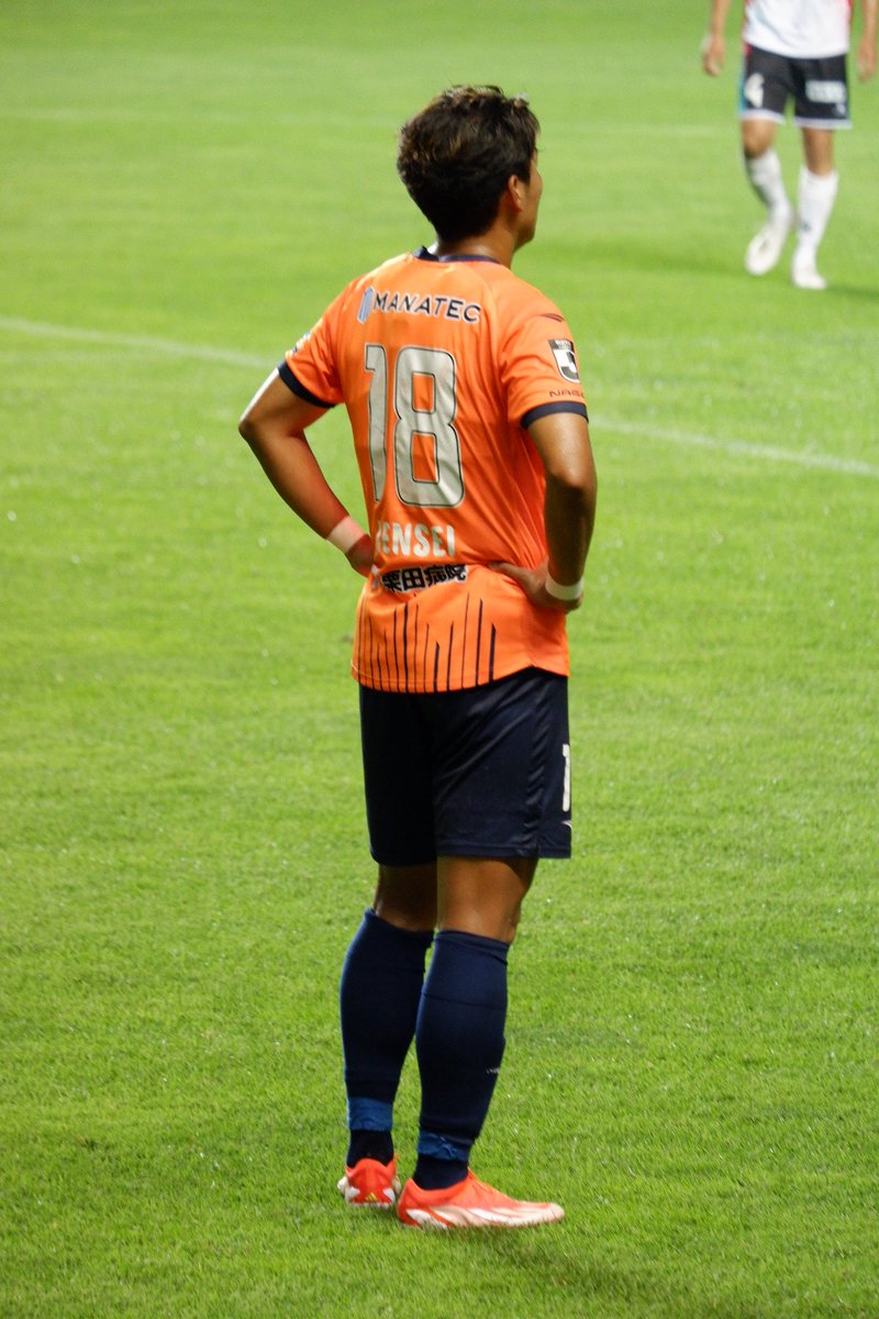 kd_shinker's tweet photo. 息子のHEROの背中を山口から追いかけた長野2シーズン🦁🍊
行ったことのなかった長野に2回も行く事ができ、現地後押しは5回出来たのは幸せでした😌
健誠くんを通して繋がったご縁に感謝🧡
次は対戦相手になりますが…お手柔らかに🫣
#acnp
#浮田健誠
#UD18
#健誠会 https://t.co/LcjErgGK73