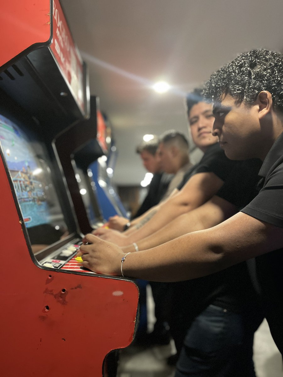 ArcadeBrooklyn's tweet image. #KOF2002 : twitch.tv/brooklynvideog…