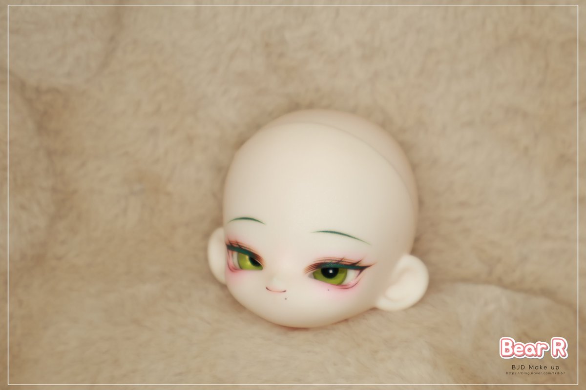 6월 메이크업 작업입니다 ♬

솜뭉치샵 은구름