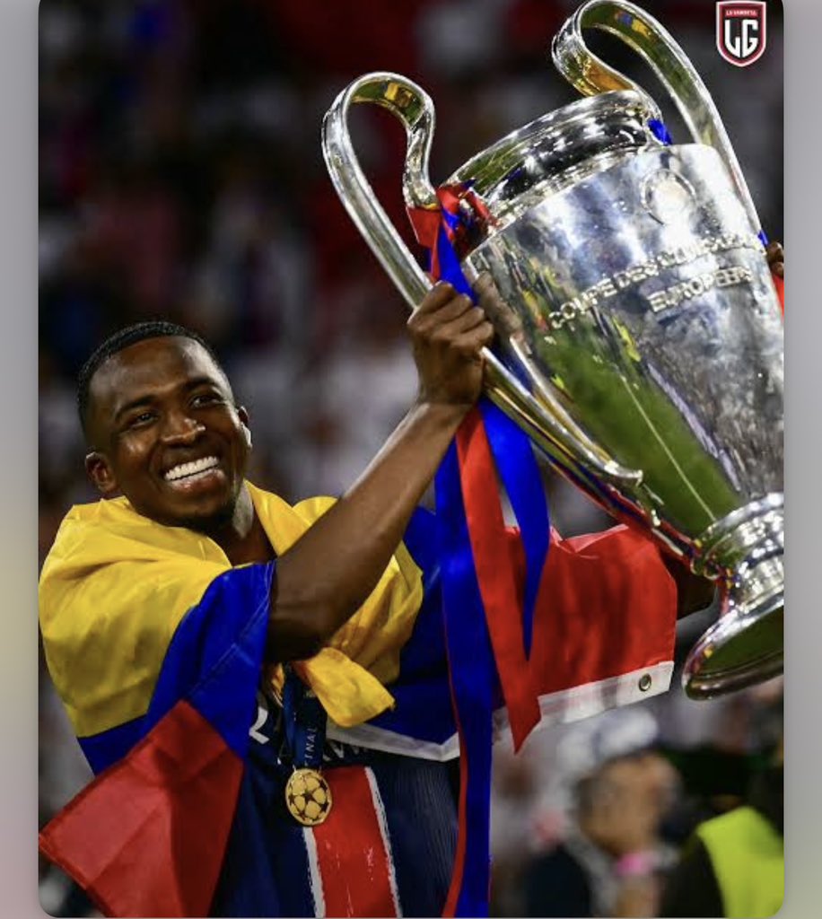 DiegoArcos14's tweet photo. Ecuador tiene un futbolista campeón de:
Champions
Mundial de clubes 
Copa Libertadores https://t.co/fUaUPvBzNq