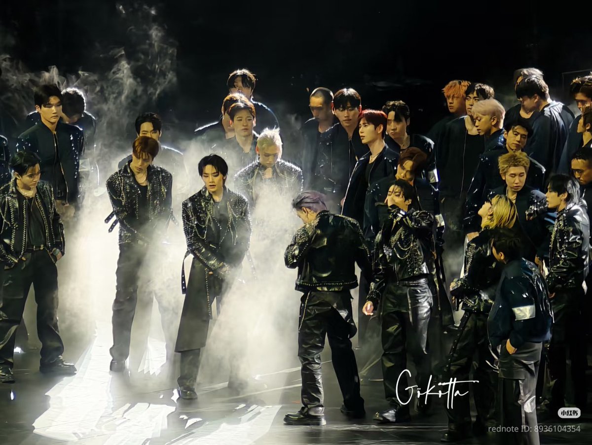 yongdeelixx's tweet image. 🖤🖤🖤🖤🖤🖤🖤🖤