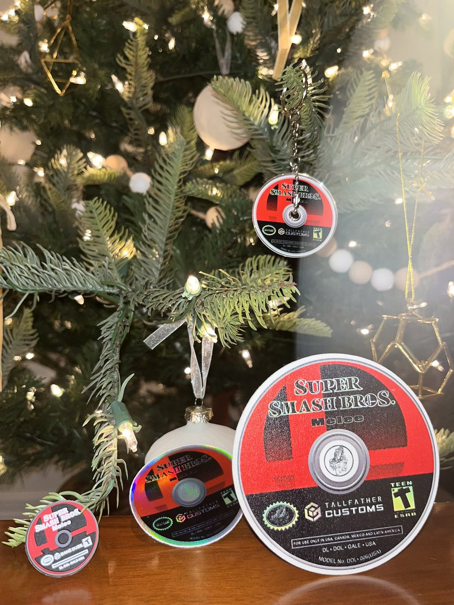 tallfatherC's tweet image. 🎄 HOLIDAY GIVEAWAY 🎄
Each Thursday in December I’m giving away a Melee gift bundle!
Like THIS post &amp;amp; comment OR share for a WEEKLY chance to win
A Melee keychain, croc charm, holo sticker, &amp;amp; drink coaster!
Entries unlimited, but you can only win ONCE!
God bless &amp;amp; good luck! 🙏🏽
