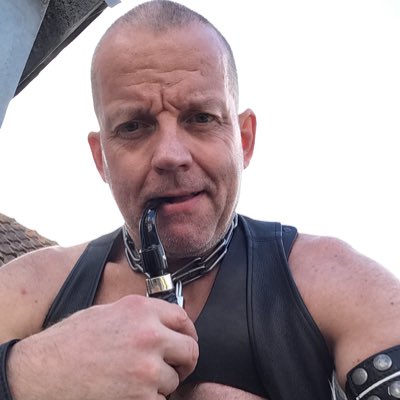 Fit pipe smoking leatherman tweet media