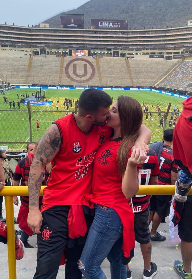 Paulinha1895's tweet image. Recriando fotos e memórias.

2019/2025