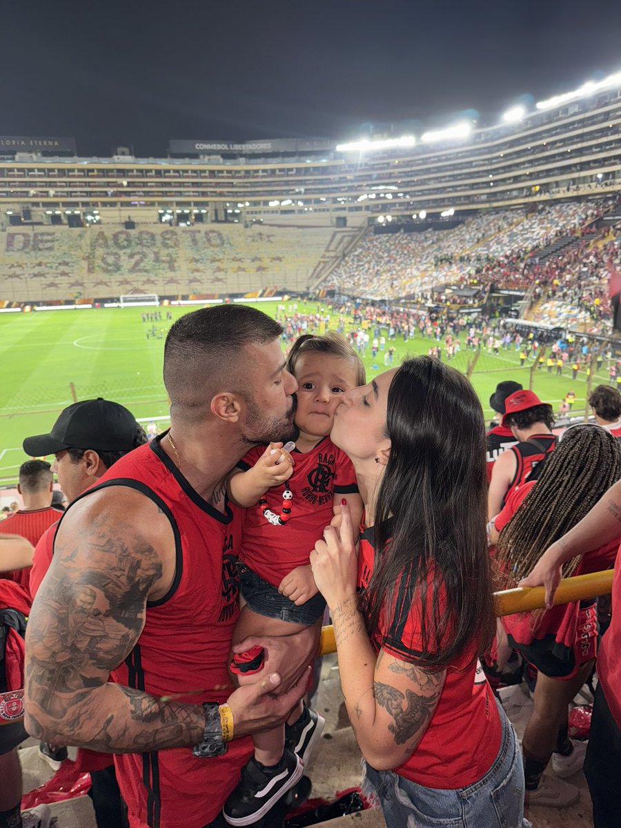 Paulinha1895's tweet image. Recriando fotos e memórias.

2019/2025