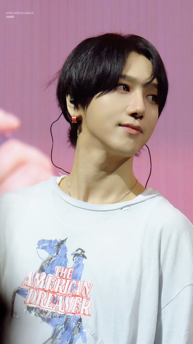 yesungiedf's tweet image. He is so dreamy, so pretty🥺