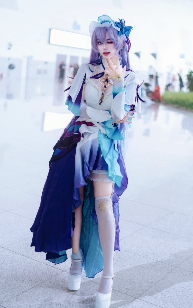 🪼🩵

#wutheringwaves #鳴潮 #명조 #칸타렐라 #坎特蕾拉 #カンタレラ #Cantarella