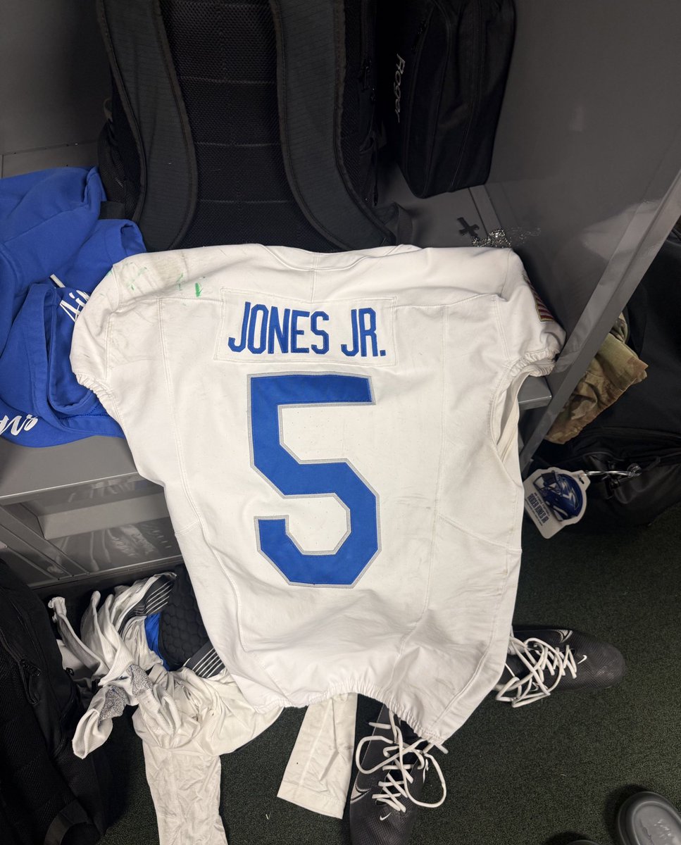 Roger Jones ll tweet media