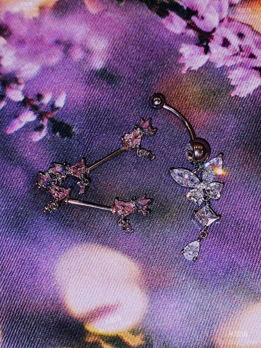 miquqi_love's tweet photo. 想和喜欢的人在一起，即使永远沉睡在梦中 #共梦 #光影 #明斯克 #穿孔 #饰品 https://t.co/xFSTeXj1mK