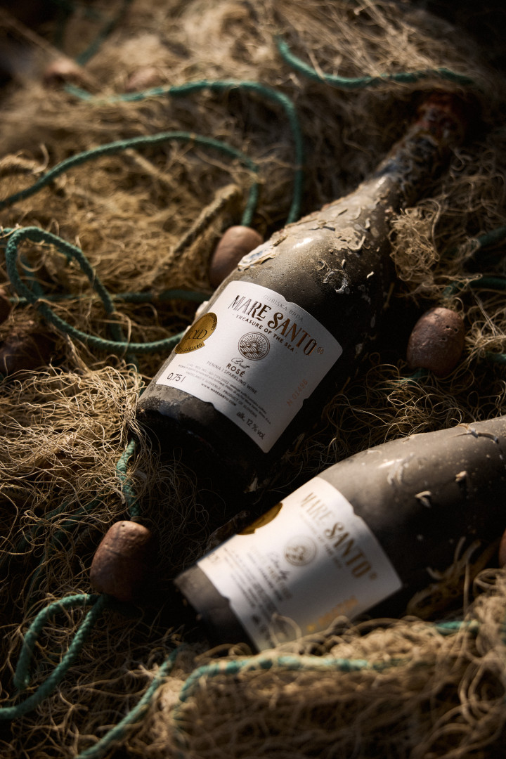 winespiredco's tweet image. Ready to impress? Mare Santo Cuvée Prestige is crafted for the collector, the dreamer, and the true sparkling aficionado. Serve at your next gathering and watch eyes light up! 🌟🥂
winespired.co/ooz8

#winespired #maresanto #CollectorsChoice #SparkleBright #EntertainInStyle