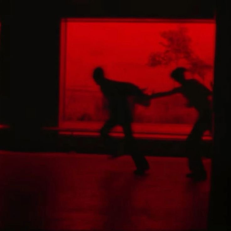 identity_luVrs's tweet image. ────୨ৎ──── PROMPT

(swap) if you were the character and your f/o was the yume, how far would they go? (ex. shrines, spending hundreds getting your ss skin, heavily defend you etc.)