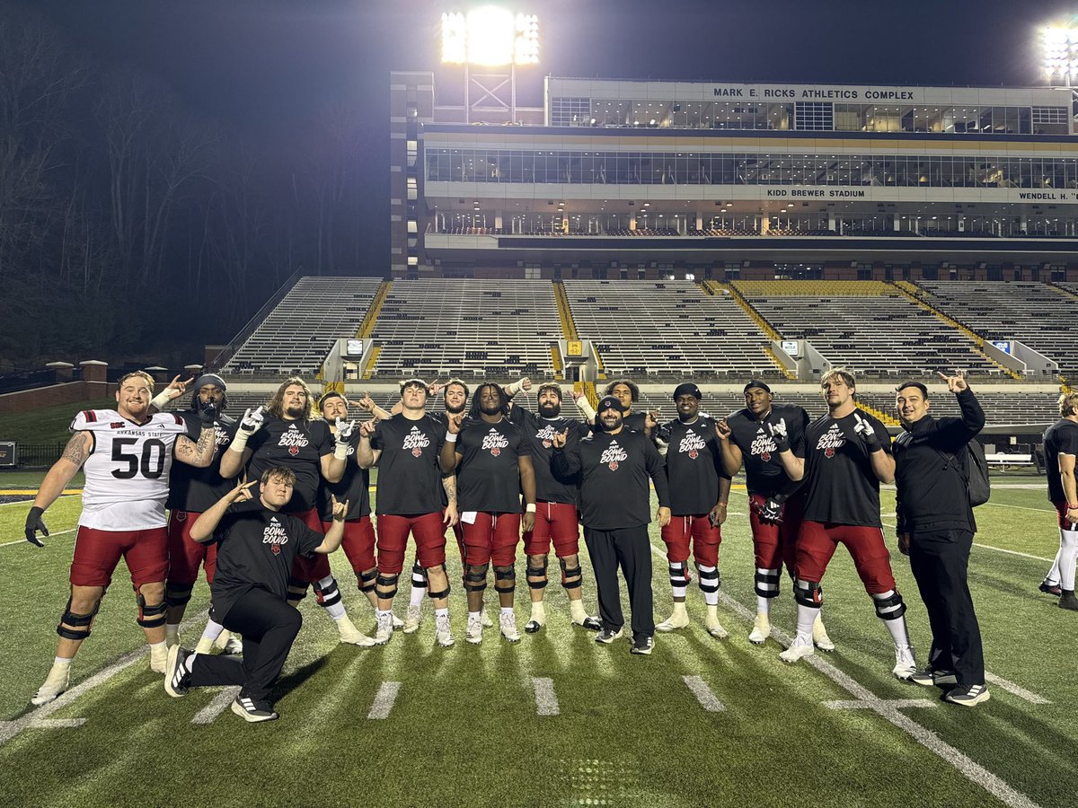 CoachNickGrimes's tweet image. What a win! Proud of these young men, never gave up and always believed! @AStateFB #WolvesUp